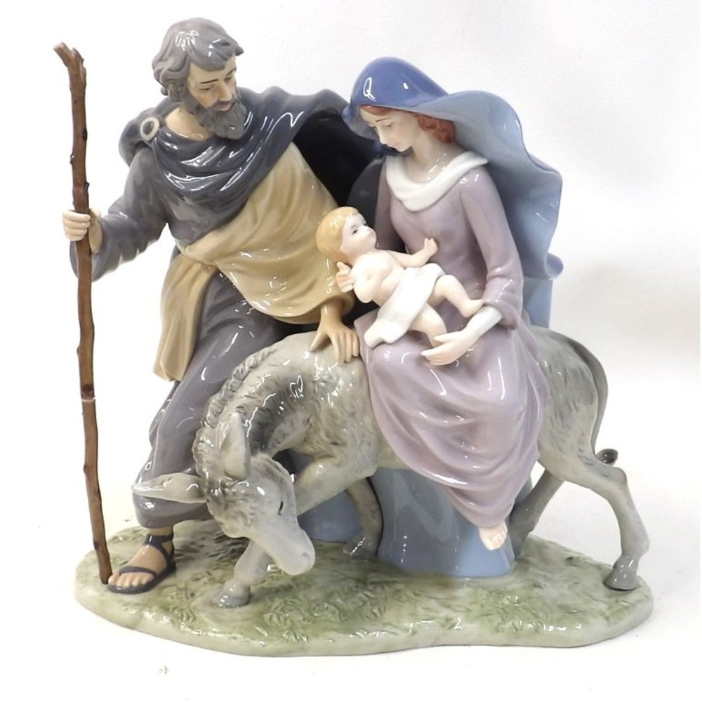 Classic Treasures Joseph Mary Baby Jesus Sculpture Porcelain Nativity Figurine